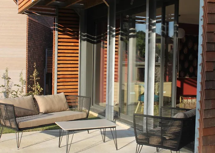 100% Relax Avec Jacuzzi Privatif Apartmán *